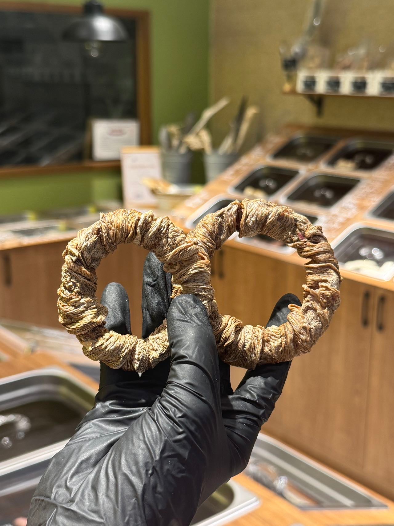 Duck & Goose Trachea Freeze Dried Donut for Dogs and Cats
